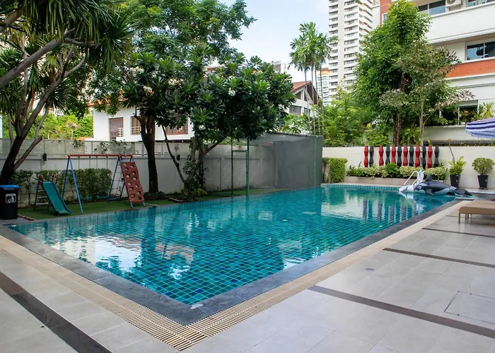 Shine Sukhumvit 33 Phrompong Aparthotel 3*