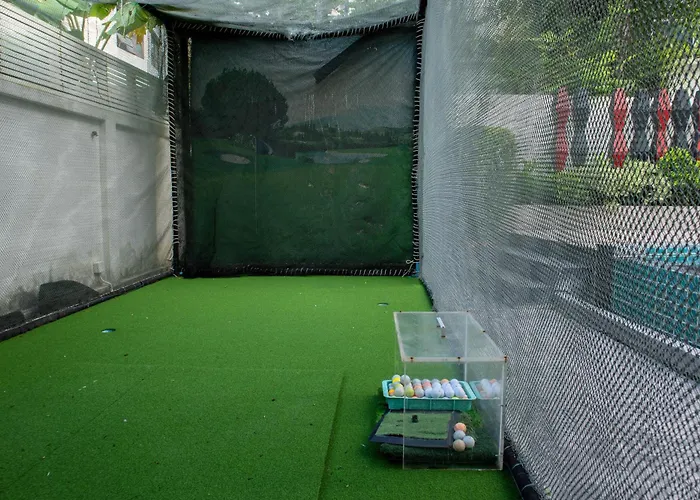 Shine Sukhumvit 33 Phrompong 3* バンコク都
